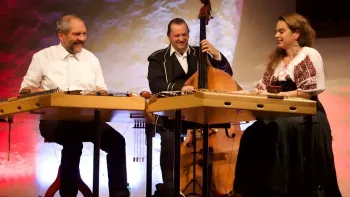 SOMMERBÜHNE: TRIO ANDERSCHT