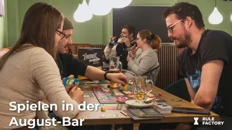 Spielen in der August Bar!