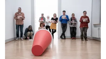 Zeichnen mit...  Maj Lisa Dörig