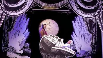 Schaubuden Carnival - The Green Velvet Cabaret / The Magic T
