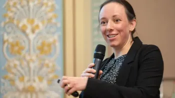 Die übersehene Frau – blinde Flecken der modernen Medizin