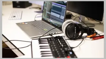 Tonstudio - dein Beat, deine Story, deine Stimme
