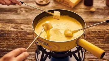 FONDUE NIGHT