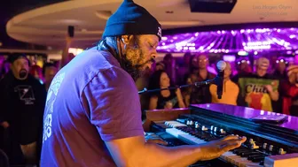 Delvon Lamarr Organ Trio