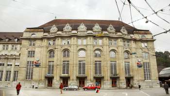 Hauptbahnhof und Hauptpost