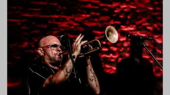 Philip Lassiter & 10 Piece Band «Soul of the World»