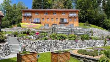 A.Vogel Jardin d'exposition de plantes médicinales et univers de découverte