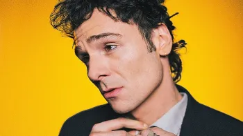 LIVE: Sam Himself (CH)