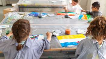 Kinder Kunst Club