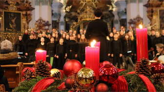 Gemeinsames Weihnachtslieder-Singen