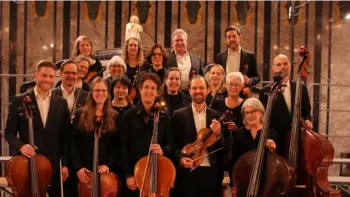 Weihnachtliche Streichmusik - mit Orgel & Akkordeon