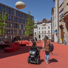 accessible tour of switzerland, sans barrières, sans obstacles, fauteuil roulant, Roter Platz, Saint-Gall