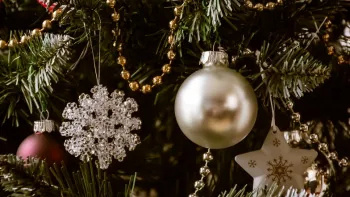 Hol- und Bringmarkt: Weihnachtsschmuck