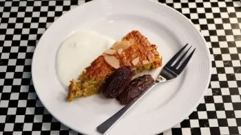 Kunst-Häppchen «Octogone» – Chalisée Naamani