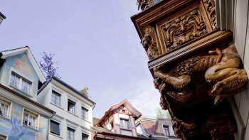 Enge Gassen – prunkvolle Erker