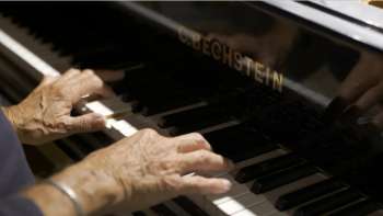 Klangkino 3 Filme und Vortrag von Peter Roth übers Komponier