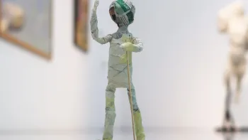 Pappmaché-Figur «Blind» gestalten