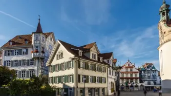 Berichte schreiben im Sozialwesen mit und ohne KI