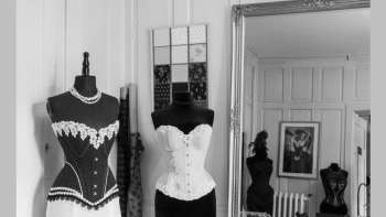 Revolution im Spitzengewand: Die Entwicklung und kulturelle