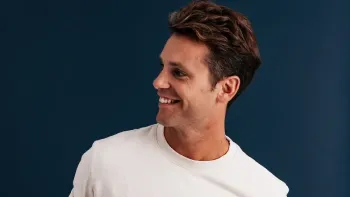 Bastian Baker Solo Tour