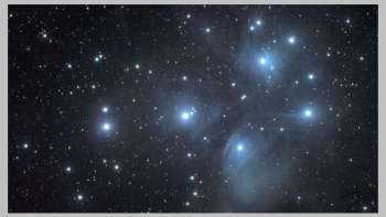 Mond und Sternenhimmel