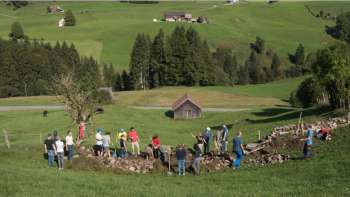 Natur verbindet - Trockenmauer bauen Natur verbindet - Trockenmauer bauen