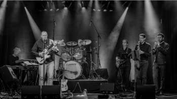 Pat & the BLUESchargers