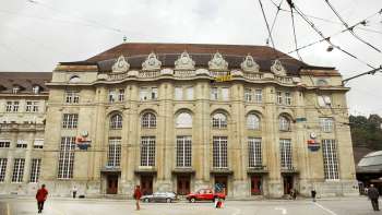 Gare centrale et poste centrale