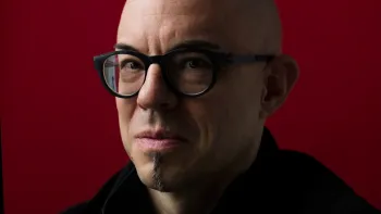 Nik Bärtsch – ein musikalisches Podium Nik Bärtsch – ein musikalisches Podium