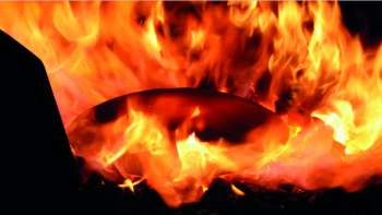 Klangschalen schmieden