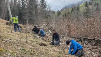Natur verbindet – Heckenpflanzung auf dem Hof Wannenwis
