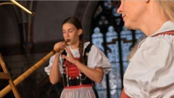 Kerzenlichtkonzert Lisa Stoll und Fabienne Romer