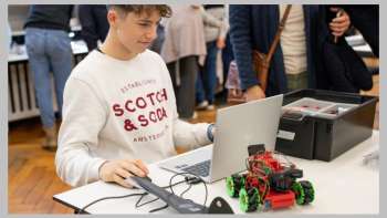 Talententwickler:innen Robotik (für Fortgeschrittene)