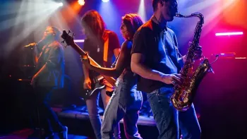Stompin'Howie & the Voodoo Train mit Roger Szdalik