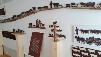 Sonderausstellung «Gret Zellweger - Ase ond Andersch»