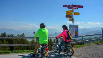 Tour de moto en soirée dans le pays d'Appenzell